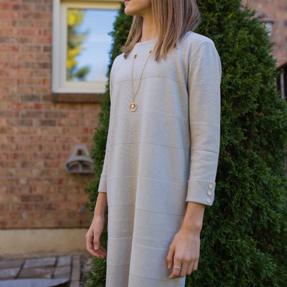 Dress with Necklace - Picture 10 of 10